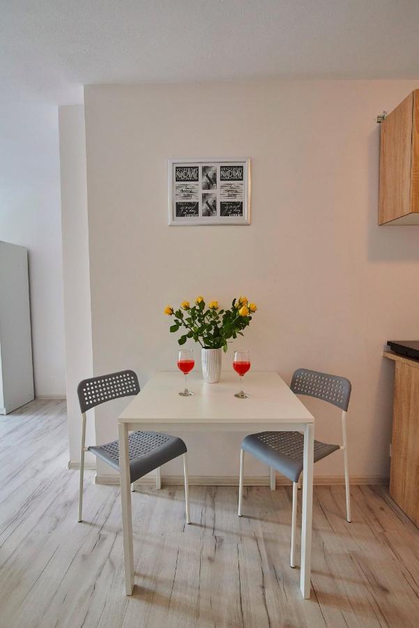 Regem Apartments Plonska Varsó Kültér fotó