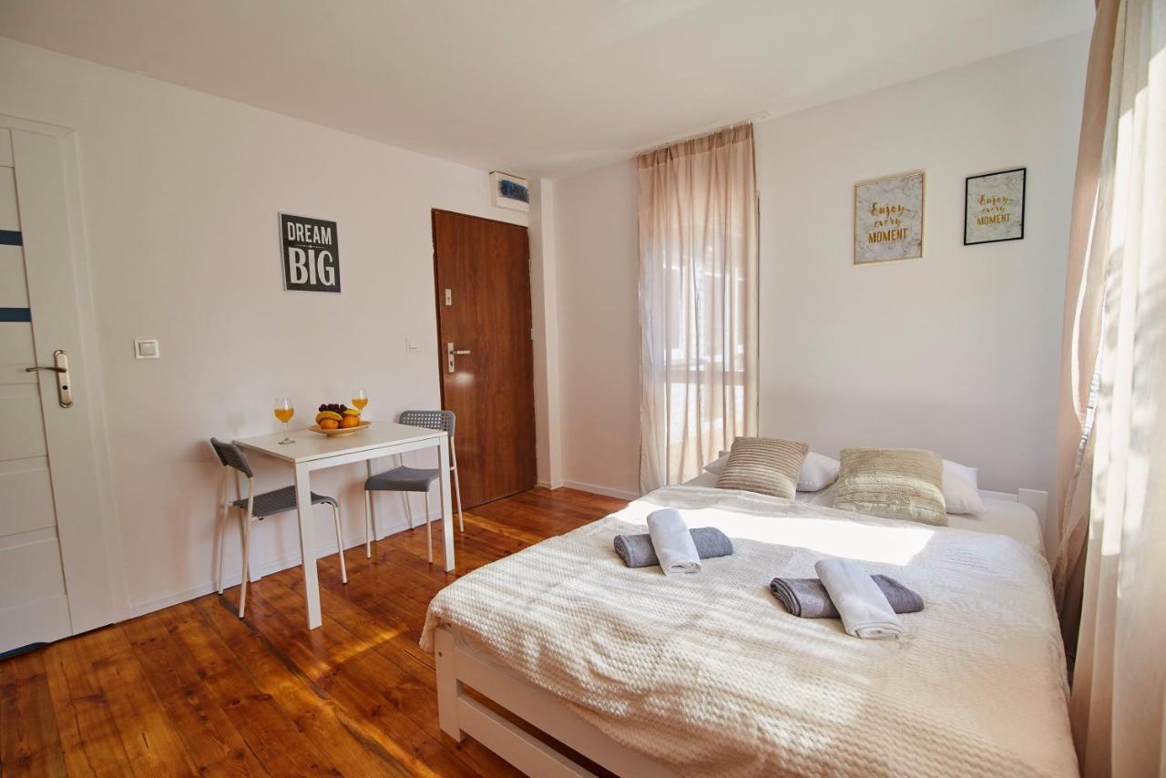 Regem Apartments Plonska Varsó Kültér fotó